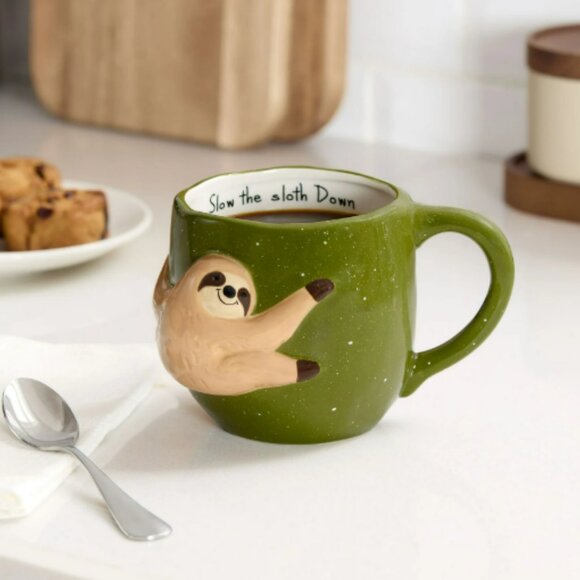 Smiling sloth hug with green coffee mug 18.94oz 596ml - Picture 2 of 6
